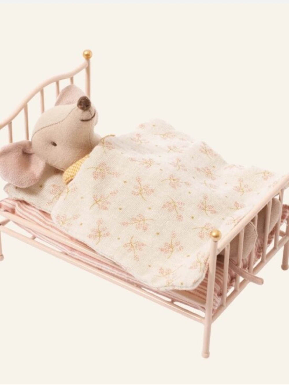 Maileg Retired Pink Bed
